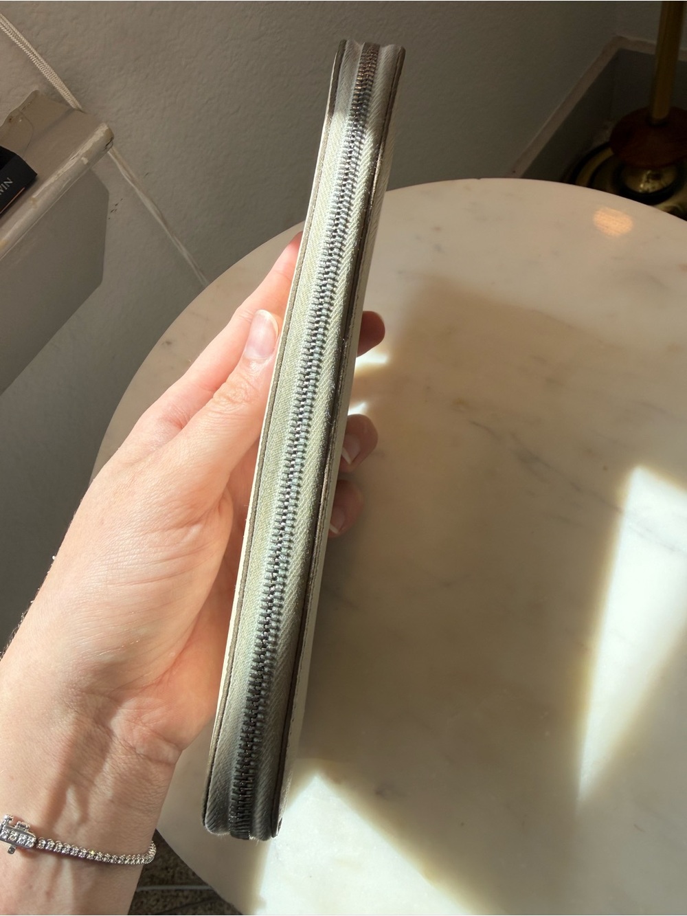 Hermès Silk-In Leather Zip-Around Wallet - Picture 9 of 15